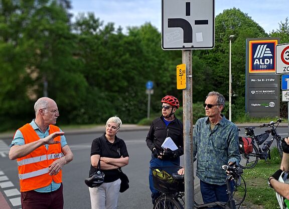 Gerhard Lemm, Verkehrspol. Sprecher ADFC-BaGo, in Aktion
